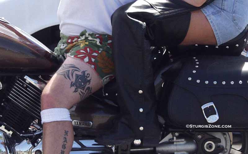 leg tattoo