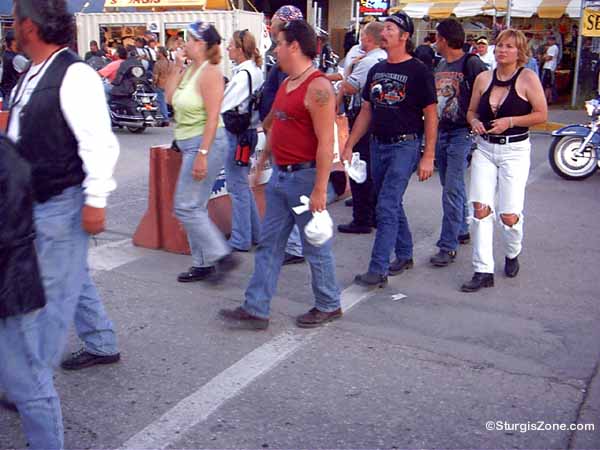 Sturgis Rally crowd