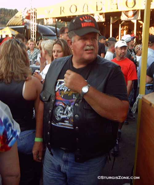 Camel Roadhouse Biker